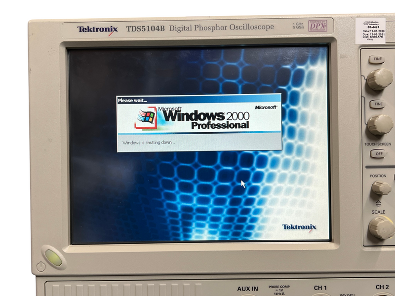 Load image into Gallery viewer, Tektronix TDS5104B Digital Phosphor Oscilloscope