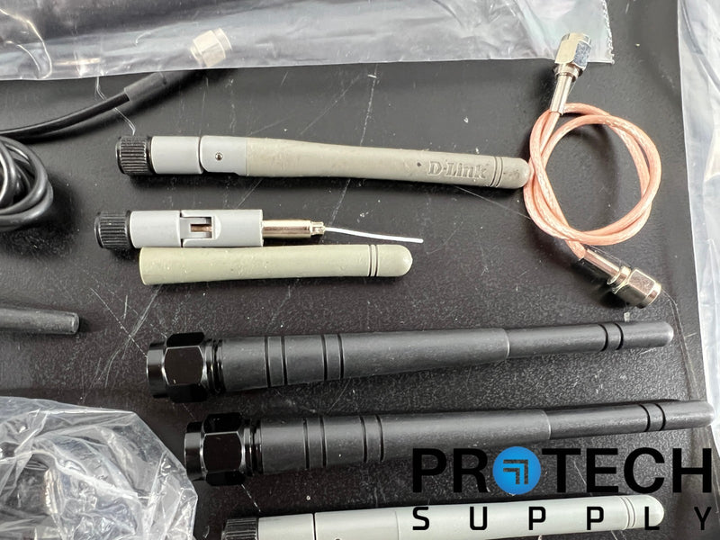 Load image into Gallery viewer, Lot of Misc RF SMA Antennas / Connectors