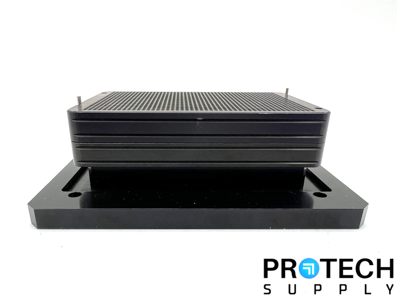 Load image into Gallery viewer, Hamamatsu FDSS 7000 Well Plate A10118-28 with WARRANTY