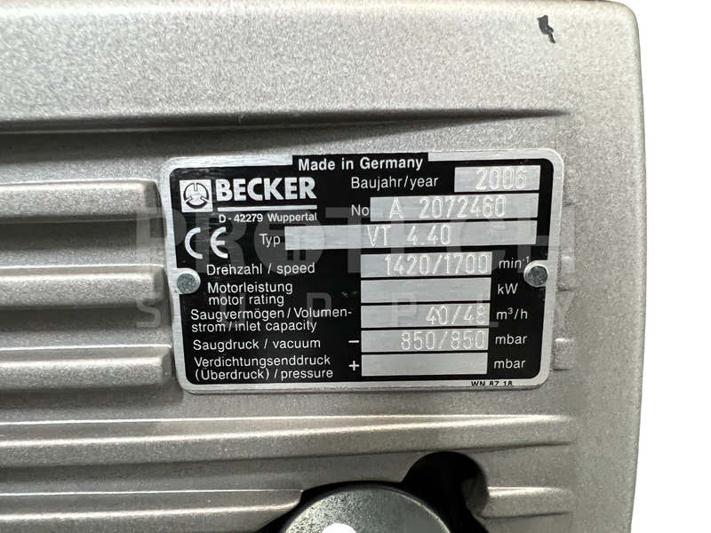 Load image into Gallery viewer, Becker 90/4-100 Rotary Vane Vacuum Pump VT 4.40 with WARRANTY