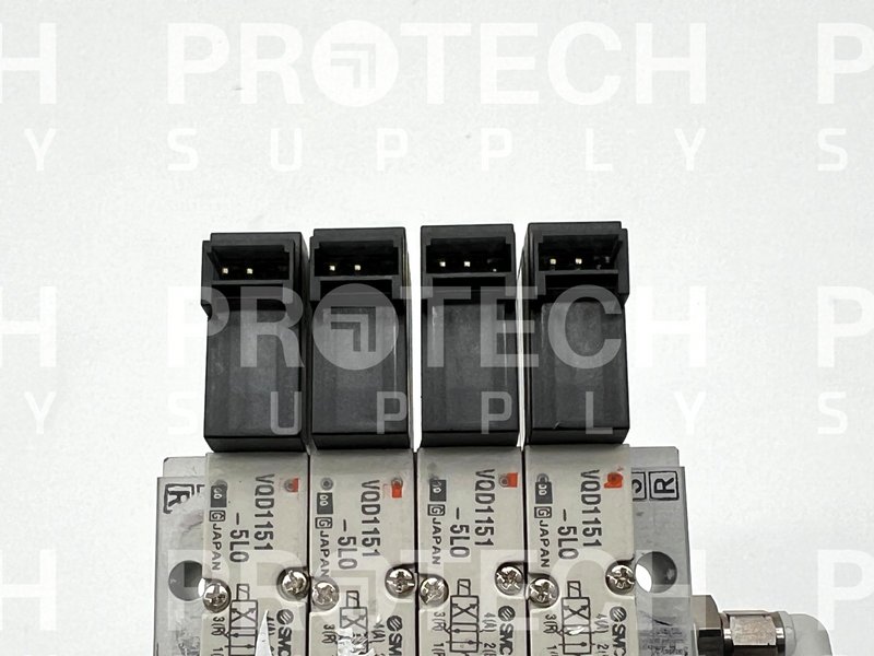 Load image into Gallery viewer, SMC VQD1151-5LO Valve Assembly 24VDC with WARRANTY