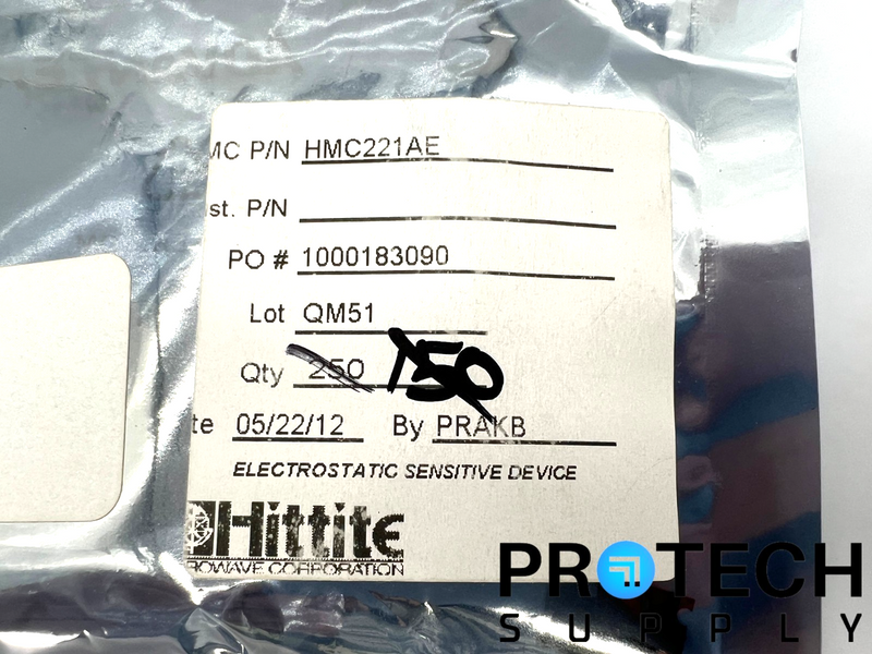 Load image into Gallery viewer, (150/Pk) Analog Devices HMC221AE RF Switch 50Ohm NEW with WARRANTY