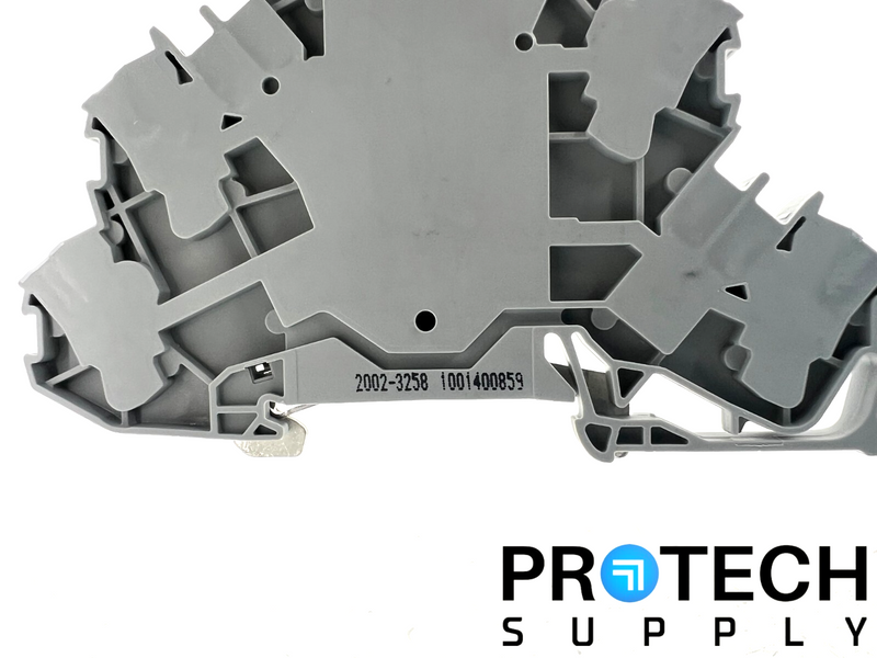 Load image into Gallery viewer, Wago 2002-3258 Triple-Deck Terminal Block NEW with WARRANTY