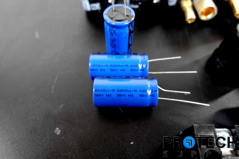 Load image into Gallery viewer, Lot of Various Capacitors Nichicon 6800uF + 1000uF + 220uf + 150uF