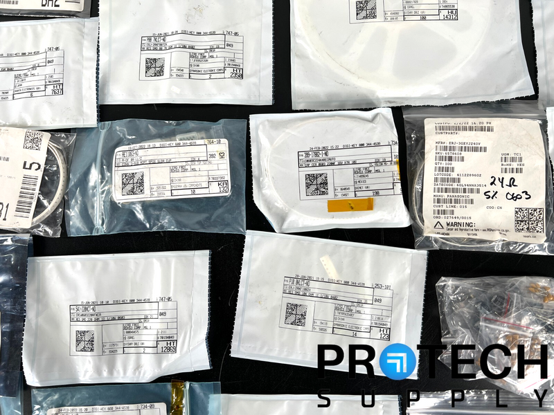 Load image into Gallery viewer, Lot of Miscellaneous Capacitor/Resistor/Regulator/Transistor/Chip