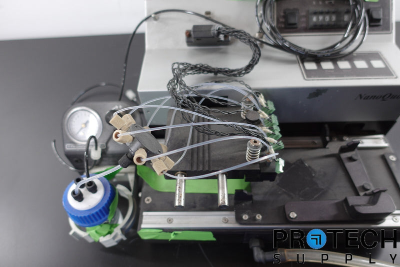 Load image into Gallery viewer, BioTek Nano Quot Flexible Nanoliter Dispender For PARTS / REPAIR
