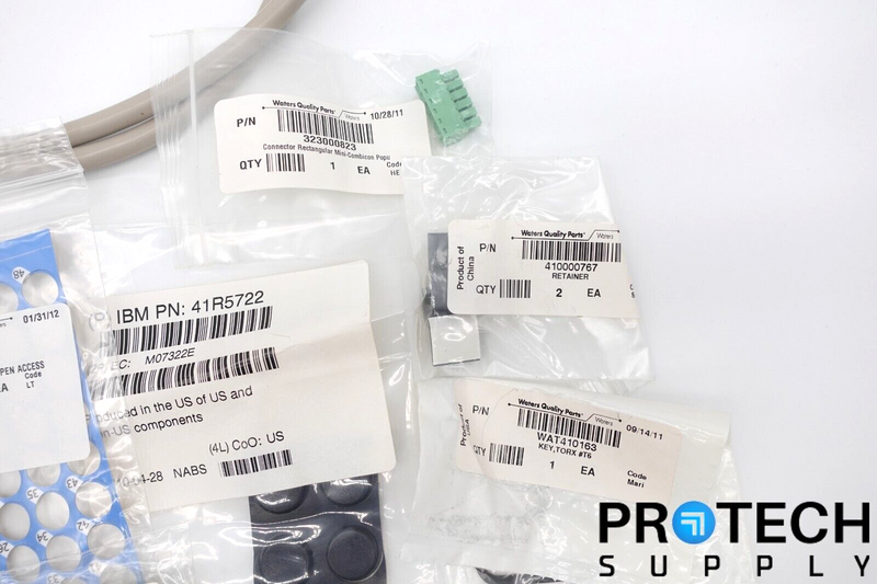 Load image into Gallery viewer, LOT of Miscellaneous Agilent HPLC Parts