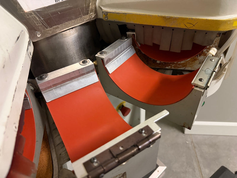 Load image into Gallery viewer, Lema CPL 32 Automatic Thermoforming Machine