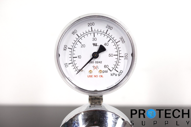 Load image into Gallery viewer, CONCOA 2052001-01-000 Single Stage Line Regulator NPT Female NEW with WARRANTY