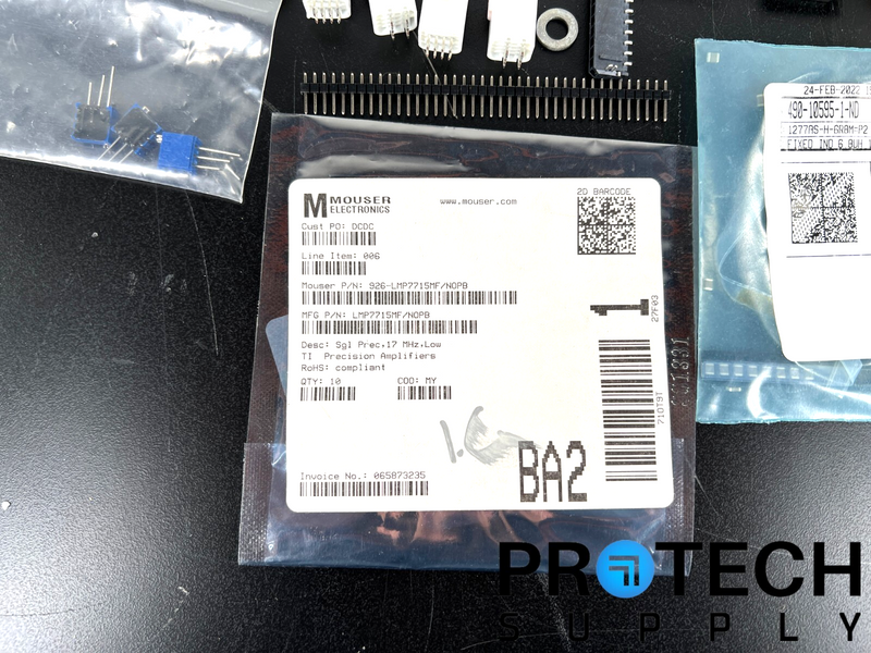 Load image into Gallery viewer, Lot of Misc Passive/Active Parts Capacitor/Resistor/Regulator/Transistor/Chip