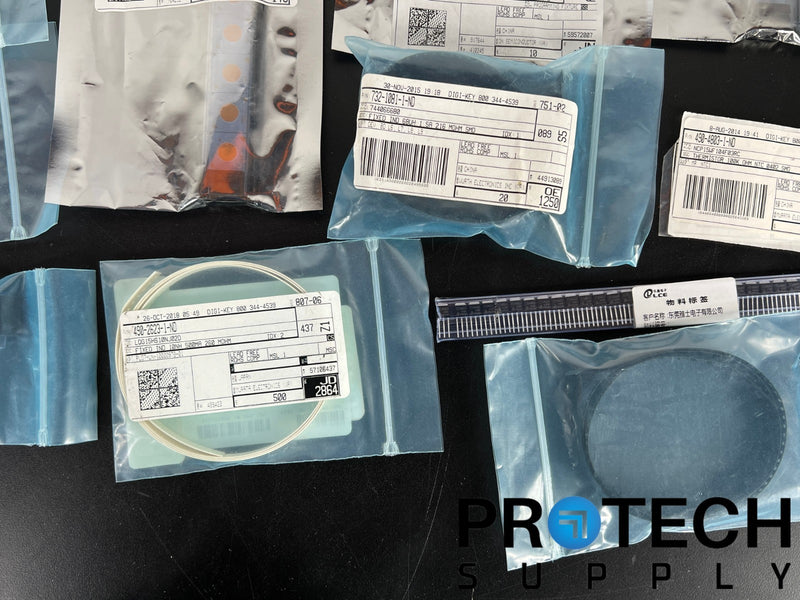 Load image into Gallery viewer, Lot of Resistor / Mosfet / Inductor / LED / Capacitor