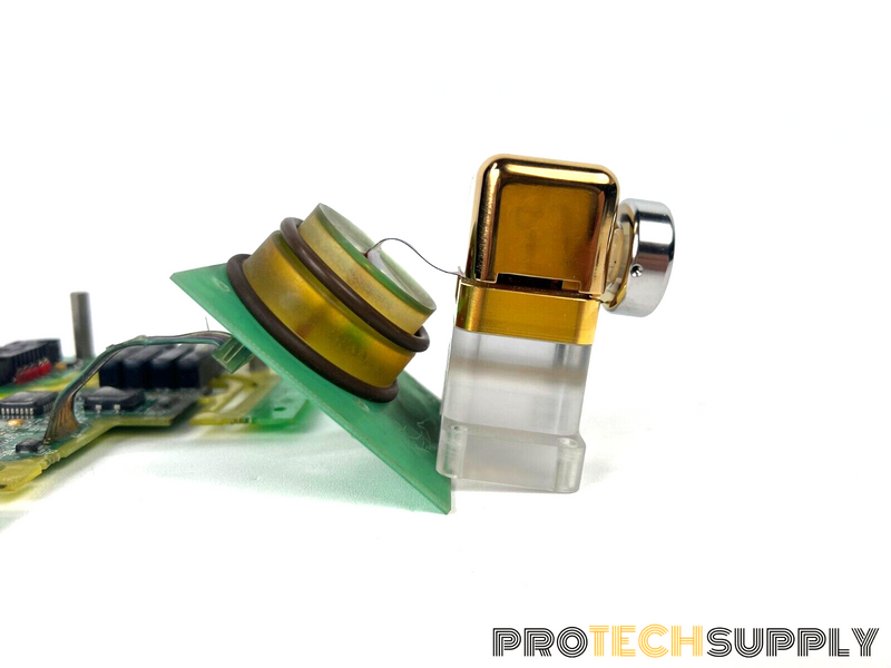 Load image into Gallery viewer, Varian CUB05-00009 Rev. 13 Detector PCB w/ Detector Feedthru Flex PCB w WARRANTY