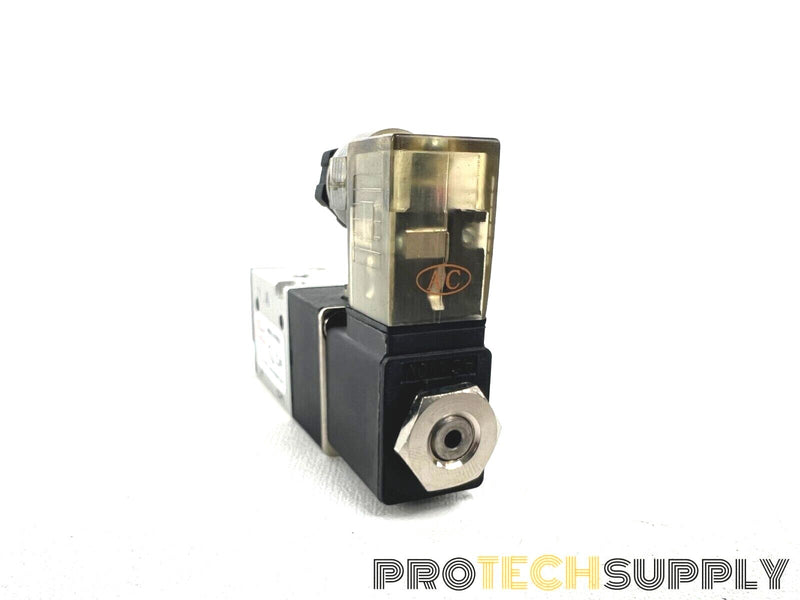 Load image into Gallery viewer, Clippard Maximatic MME-31NES 3-Way Solenoid Valve with WARRANTY