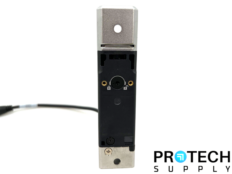 Load image into Gallery viewer, Keyence Safety Interlock Door Switch GS-71PC with WARRANTY