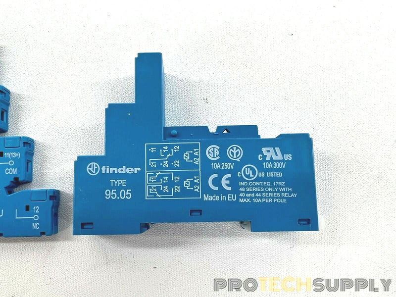 Load image into Gallery viewer, Finder 34.51.7.024.0010 Power Relay With 95.05 Socket