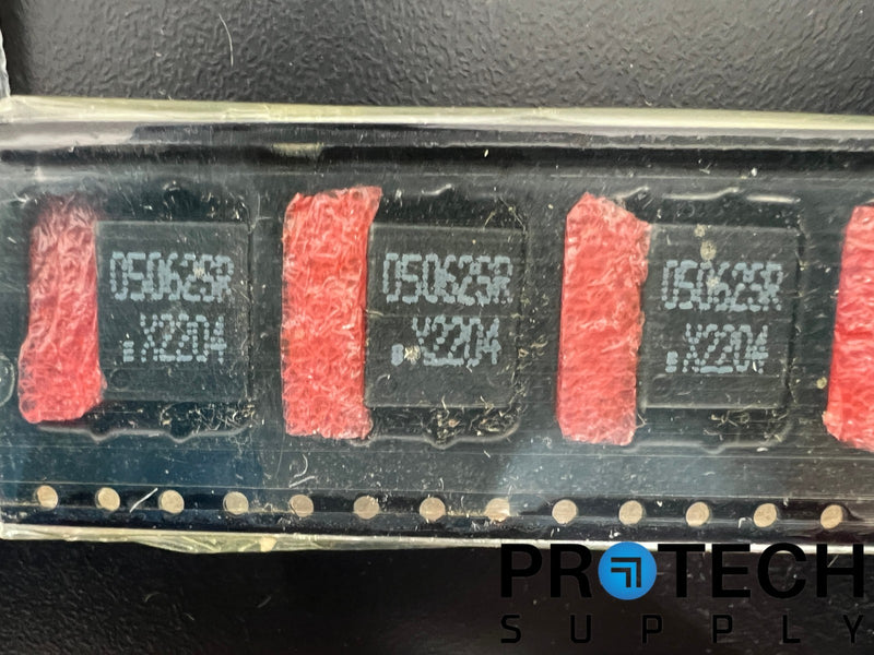 Load image into Gallery viewer, Lot of Resistor / Mosfet / Inductor / LED / Capacitor