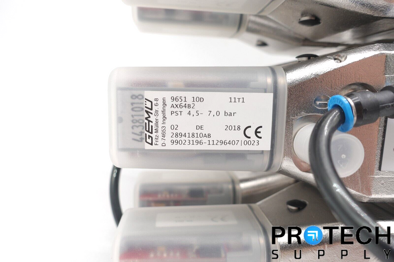 Load image into Gallery viewer, 6x GEMU 9651 10D AX64B2 Diaphragm Valve with M600 Valve Block with WARRANTY