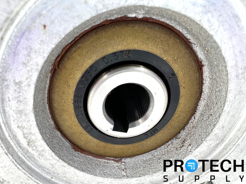 Load image into Gallery viewer, Industrial Motion R180 Gear Reducer Ratio 30:1 Camco-Ferguson NEW w/ WARRANTY