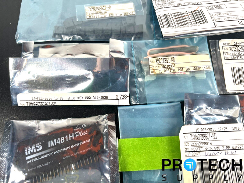 Load image into Gallery viewer, Lot of Miscellaneous capacitor/Resistor/regulator/transistor/resistor/inverter