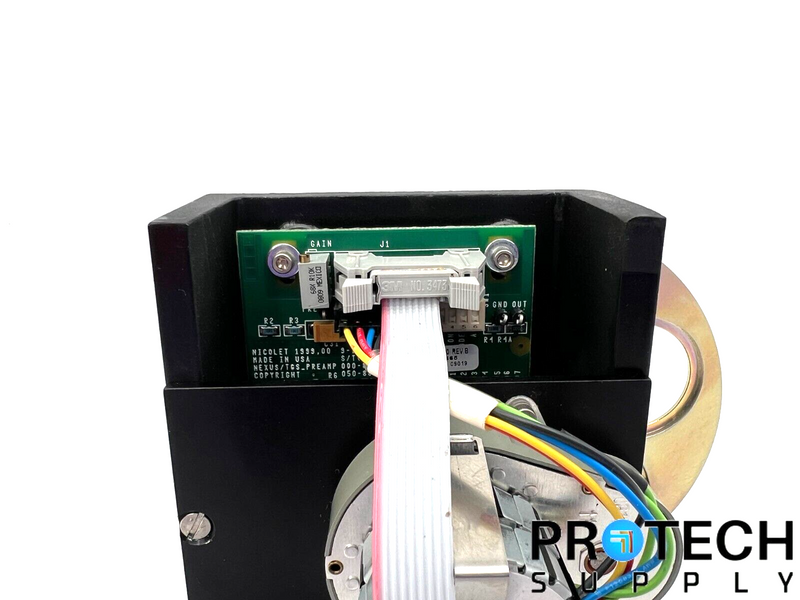 Load image into Gallery viewer, Thermo 840-069800 DTGS Detector KBr Window for Nicolet 6700 FT-IR w/ WARRANTY