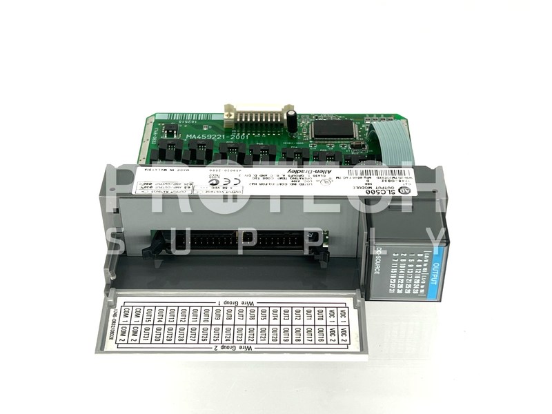 Load image into Gallery viewer, Allen-Bradley 1746-OB32 SLC 500 Output Module Ser D with WARRANTY