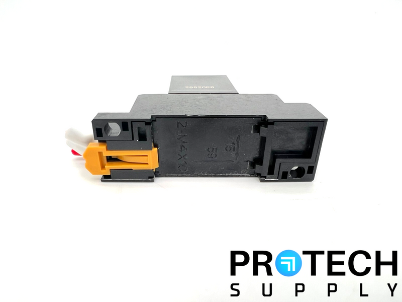Load image into Gallery viewer, Omron PYF08A Powered Isolator + G3F-203S Solid Relay with WARRANTY