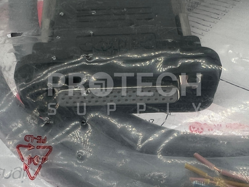Load image into Gallery viewer, IMI Precision Engineering V11570-E03 44-pin D-Sub Connector NEW with WARRANTY