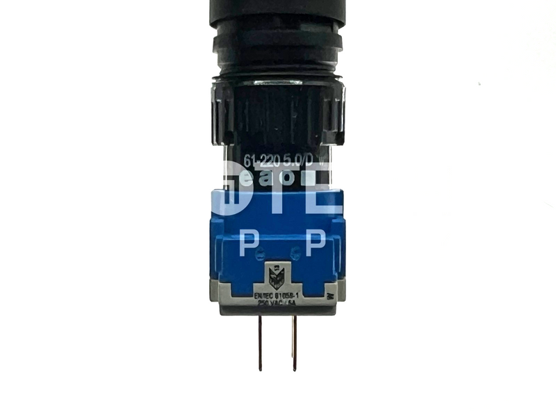 Load image into Gallery viewer, EAO EUS-61-2215.025X Key Switch NEW with WARRANTY