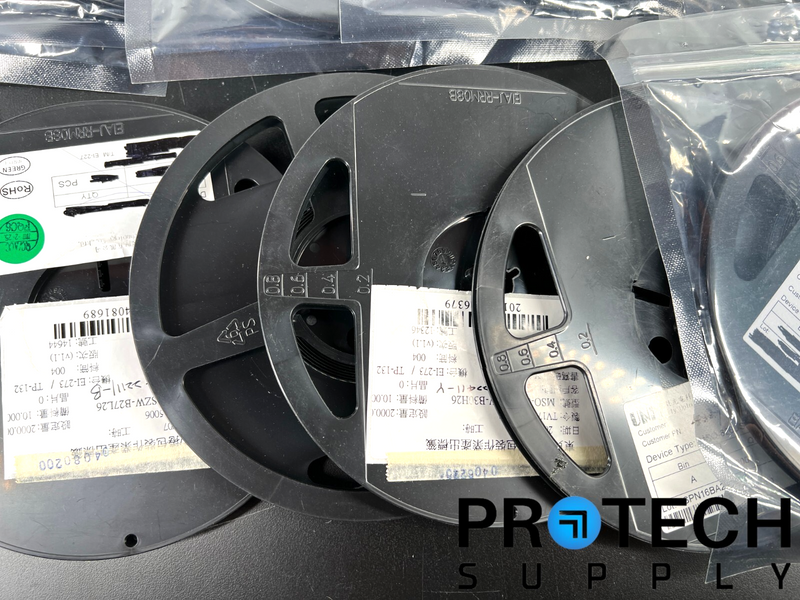 Load image into Gallery viewer, Lot of Misc. Soraa / UNI Light Bulb LED Reels
