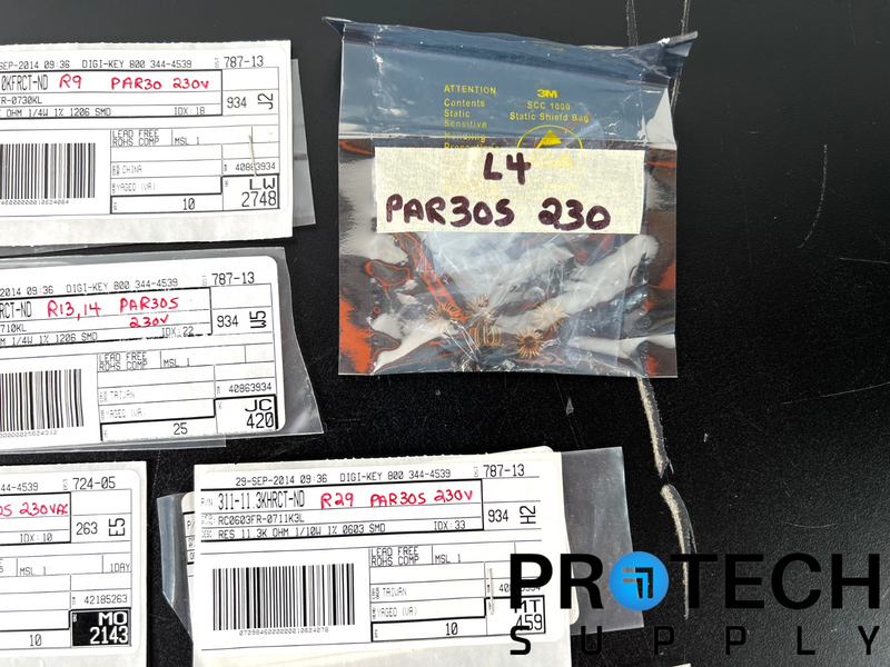 Load image into Gallery viewer, (Lot of Misc) Wurth Elektronik Capacitors / Resistors