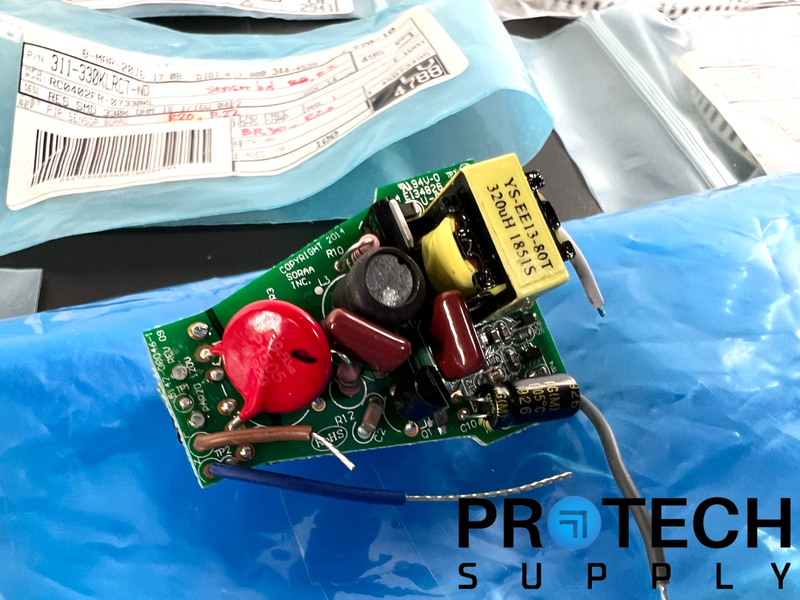 Load image into Gallery viewer, (Lot of Misc) Capacitors / Ferrite Breads / Diodes / Resistors