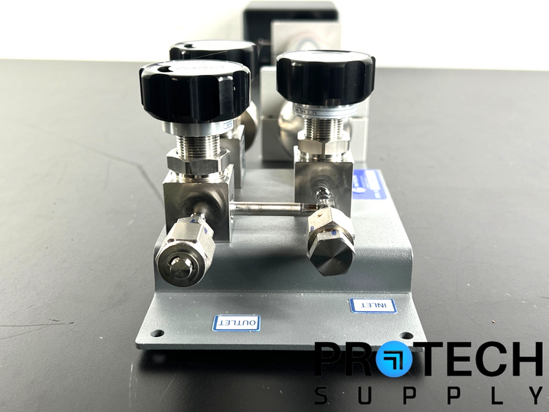 Load image into Gallery viewer, Matheson S1060-0242-001 Helium Gas Purification System NEW with WARRANTY
