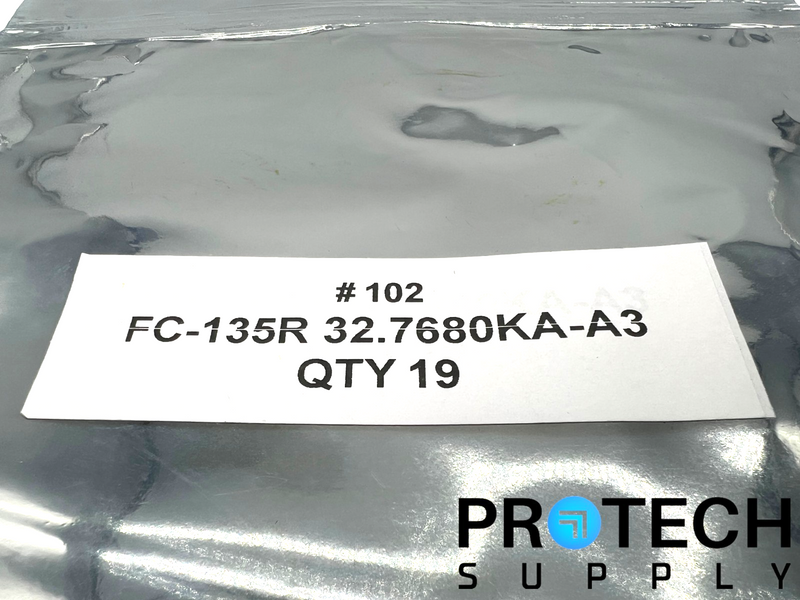 Load image into Gallery viewer, (19/Pk) Epson FC-135R 32.7680KA-A3 Crystal 32.76kHz 50kOhms 20ppm with WARRANTY