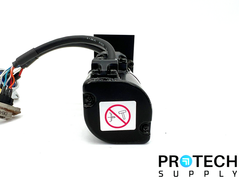 Load image into Gallery viewer, Omron R88M-W10030H-S1 AC Servomotor with WARRANTY