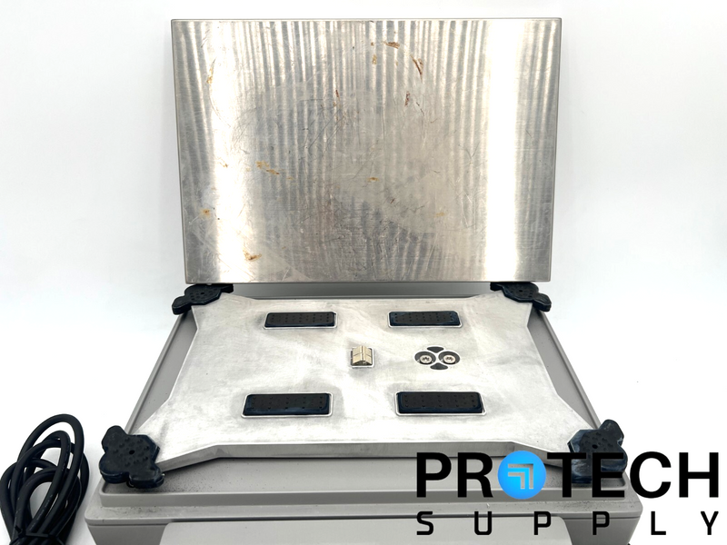 Load image into Gallery viewer, Mettler Toledo PBD555 Compact Scale with Display Terminal ICS425 w/ WARRANTY