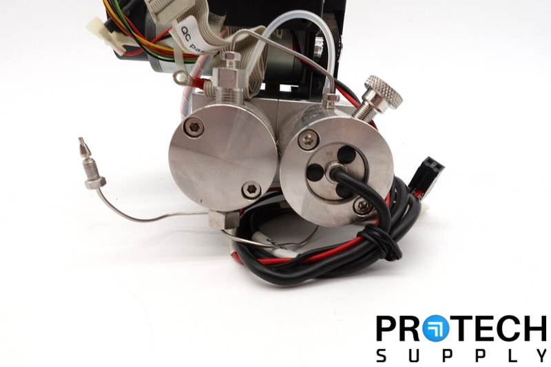 Load image into Gallery viewer, Dionex Pump Block Assembly for P680 HPLC Pump with WARRANTY