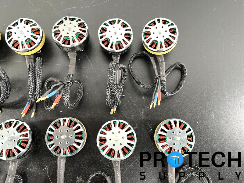 Load image into Gallery viewer, Lot of Yuneec YUNM4910 KV380 Motors & Arm for Tornado H920 Drone
