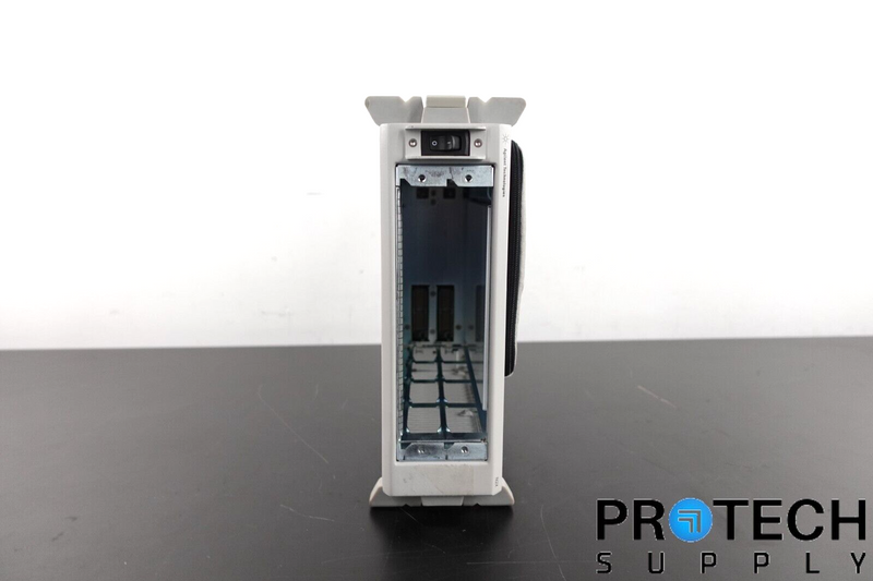 Load image into Gallery viewer, Agilent N2X N5540A 2-Slot Protocol Tester Portable Chassis for PARTS / REPAIR