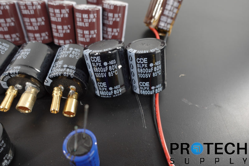 Load image into Gallery viewer, Lot of Various Capacitors Nichicon 6800uF + 1000uF + 220uf + 150uF