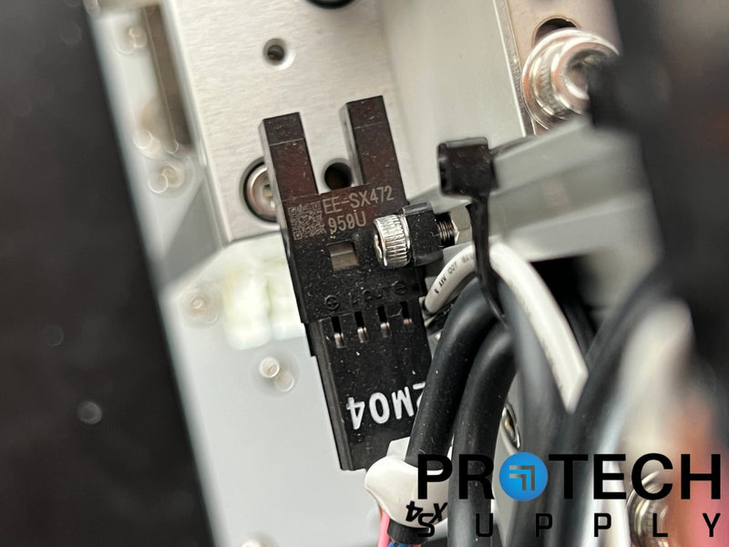 Load image into Gallery viewer, 96-Channel Pipetting Head Robotic Assembly from M96 Extraction System