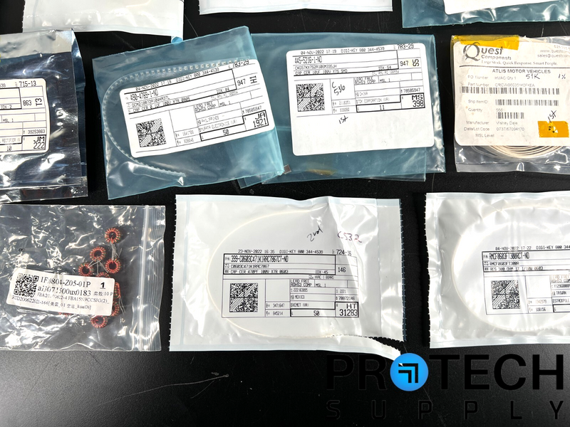 Load image into Gallery viewer, Lot of Misc Passive/Active Parts Capacitor/Resistor/Regulator/Transistor/Chip