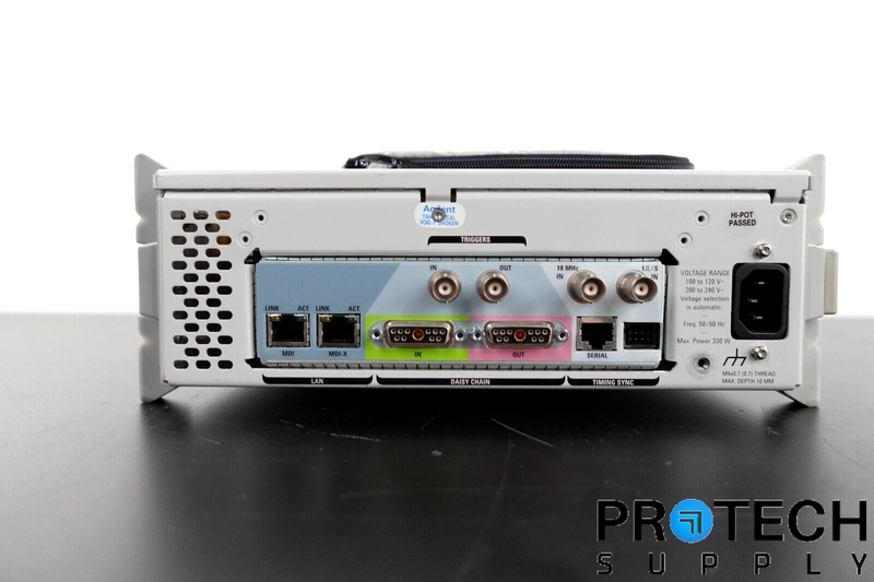 Load image into Gallery viewer, Agilent N2X N5540A 2-Slot Protocol Tester Portable Chassis for PARTS / REPAIR