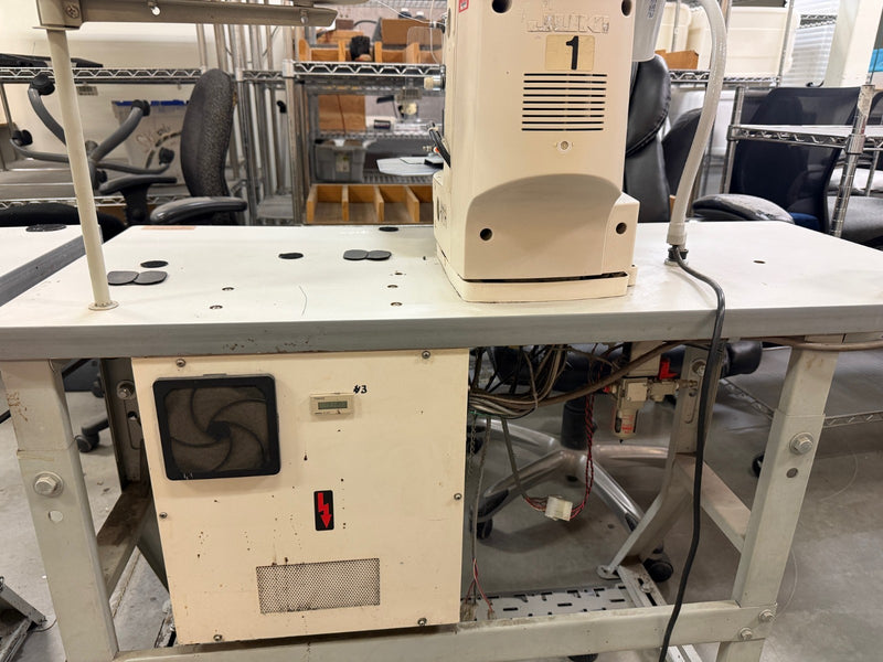 Load image into Gallery viewer, JUKI LK-1920HS Sewing Machine + Table Setup