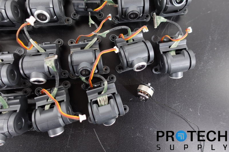 Load image into Gallery viewer, Lot of 31 Yuneec Breeze Drone Camera