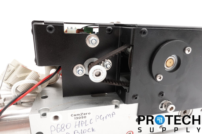 Load image into Gallery viewer, Dionex Pump Block Assembly for P680 HPLC Pump with WARRANTY