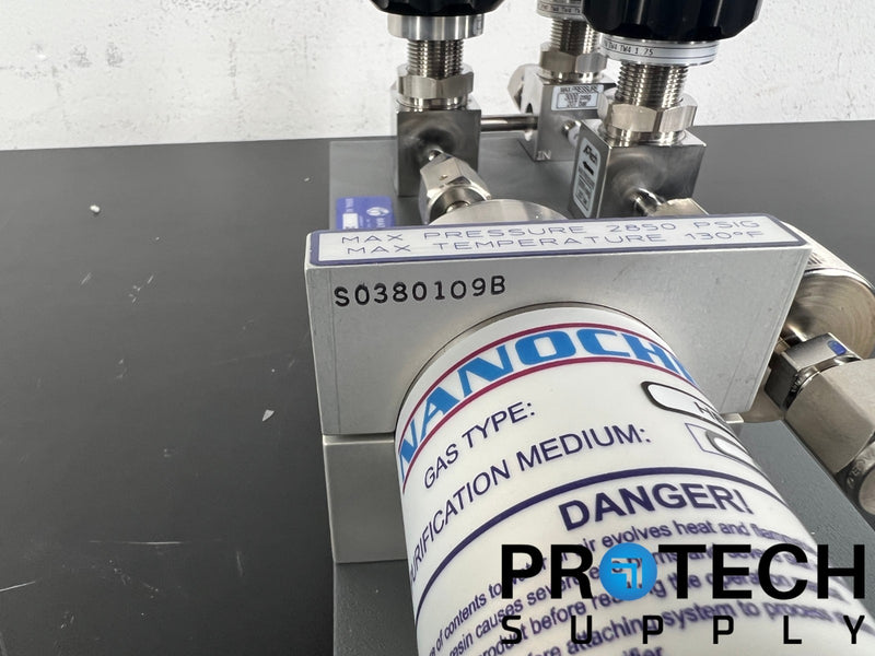 Load image into Gallery viewer, Matheson S1060-0242-001 Helium Gas Purification System NEW with WARRANTY