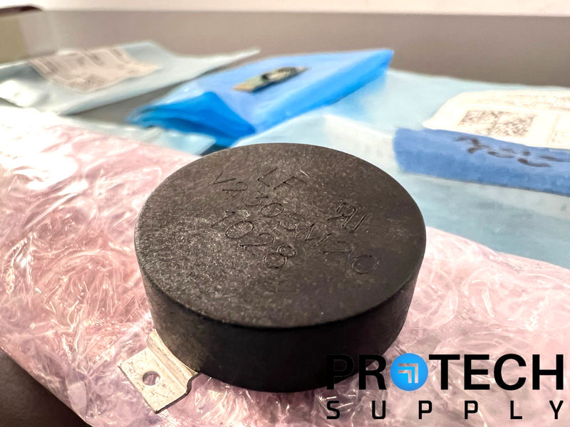 Load image into Gallery viewer, Lot of Misc Capacitors (Aluminum/Ceramic) / Diodes / Resistors / Transformers