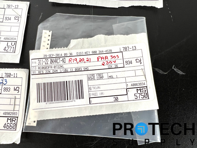 Load image into Gallery viewer, (Lot of Misc) Wurth Elektronik Capacitors / Resistors