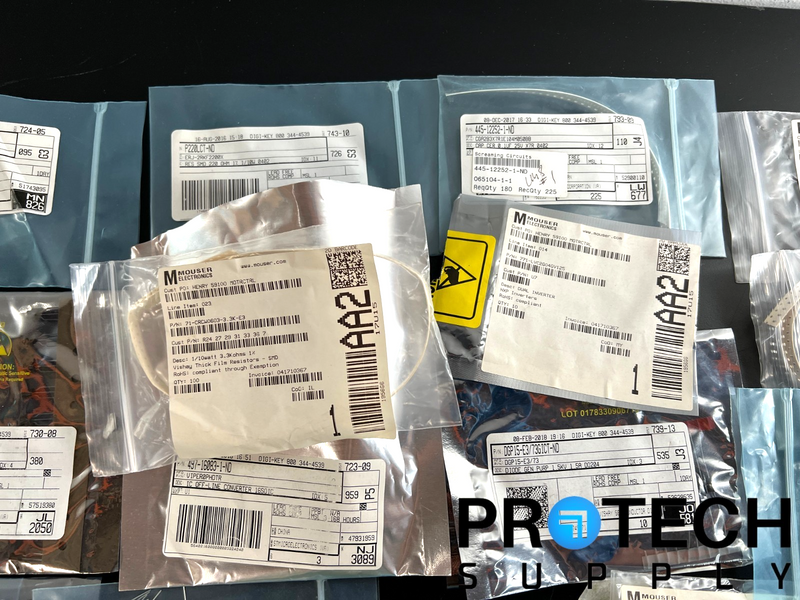 Load image into Gallery viewer, Lot of Misc Diode / IC Buffer / IC Regulator / Resistor / Capacitor / Inverter