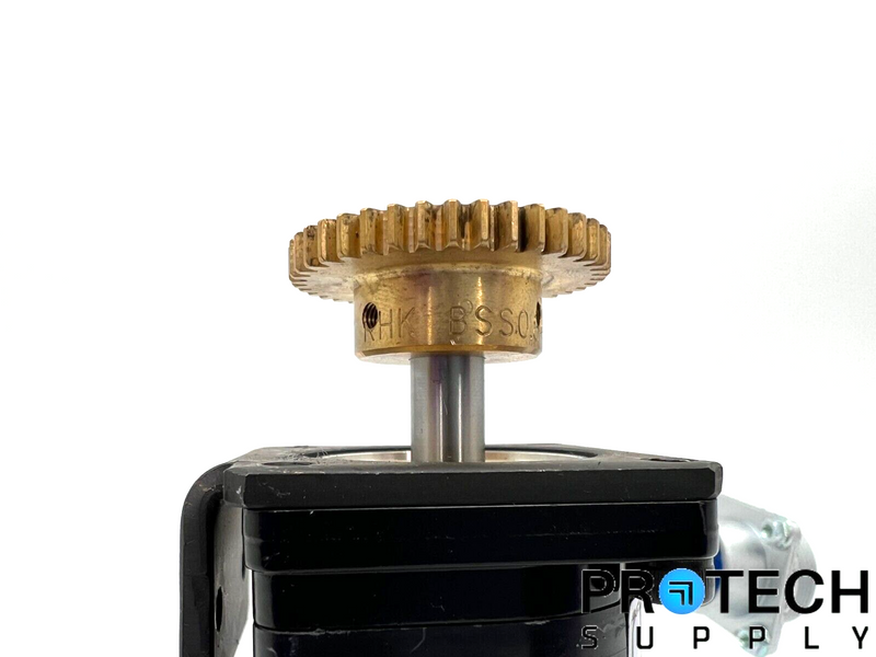 Load image into Gallery viewer, Ormon R88M-W10030H-S1 AC Servomotor with WARRANTY